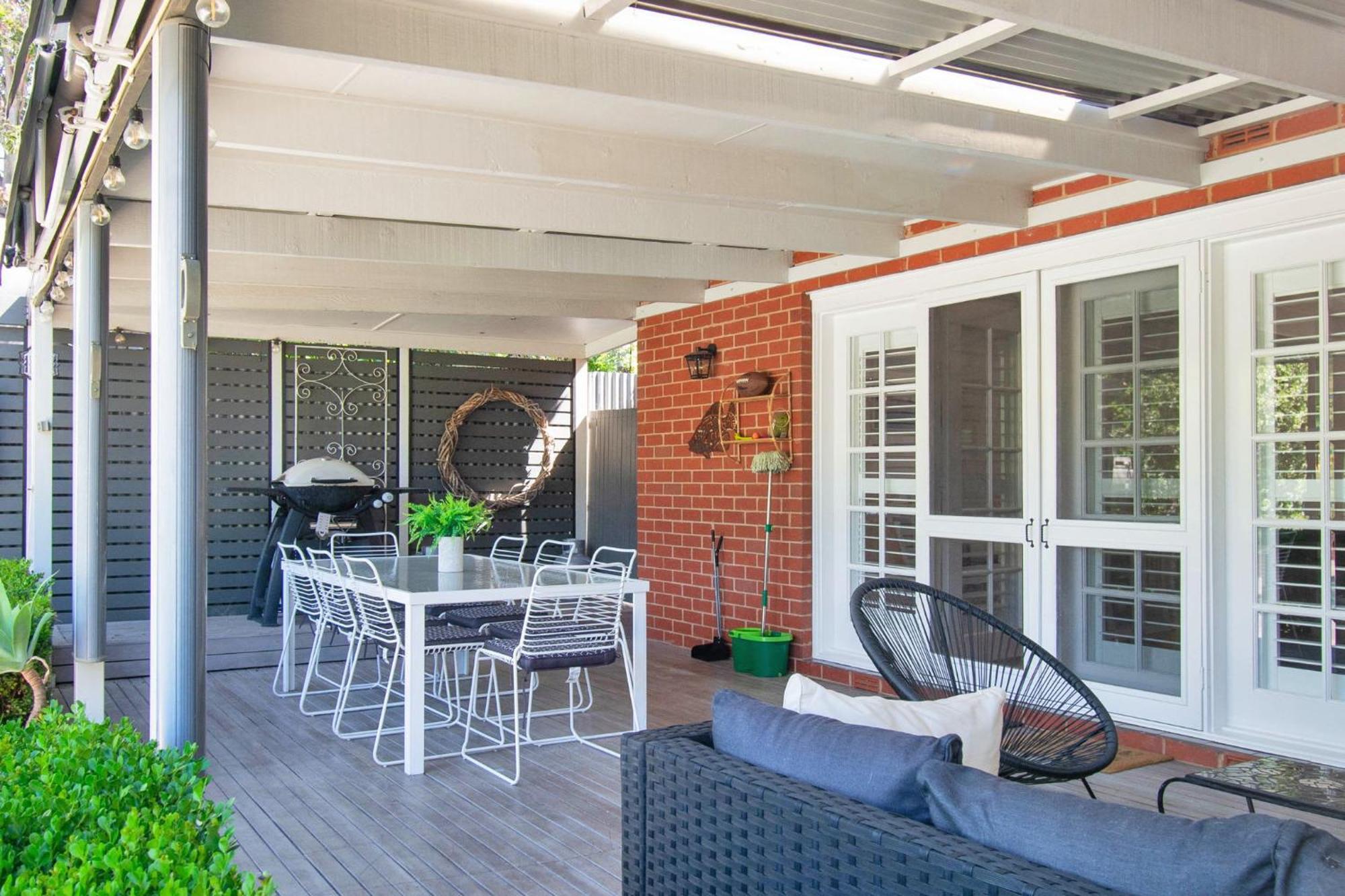 The Macleay - Poolside Entertainer, Pet Friendly Villa Wagga Wagga Bagian luar foto